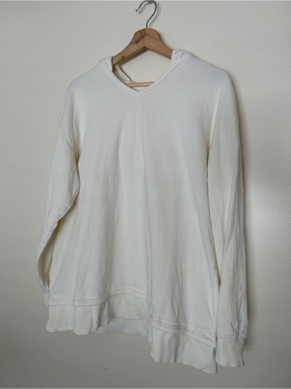 Athleta Sundown Alliance White V-Neck Hoodie